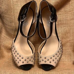 ROCK & REPUBLIC Studded Platform Stiletto Black/Cream w/Ankle Buckle  Size 7